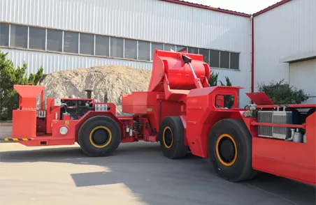 The connection between underground mine trucks and underground loaders