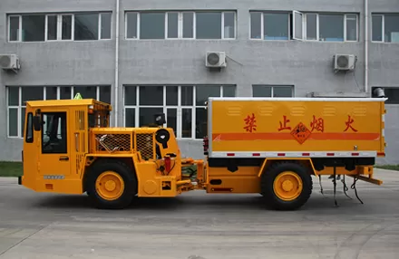 Fuel transportation vehicle