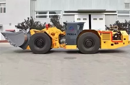 Underground Diesel Loader Scooptram