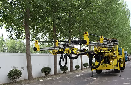 Introduce the twin boom underground jumbo