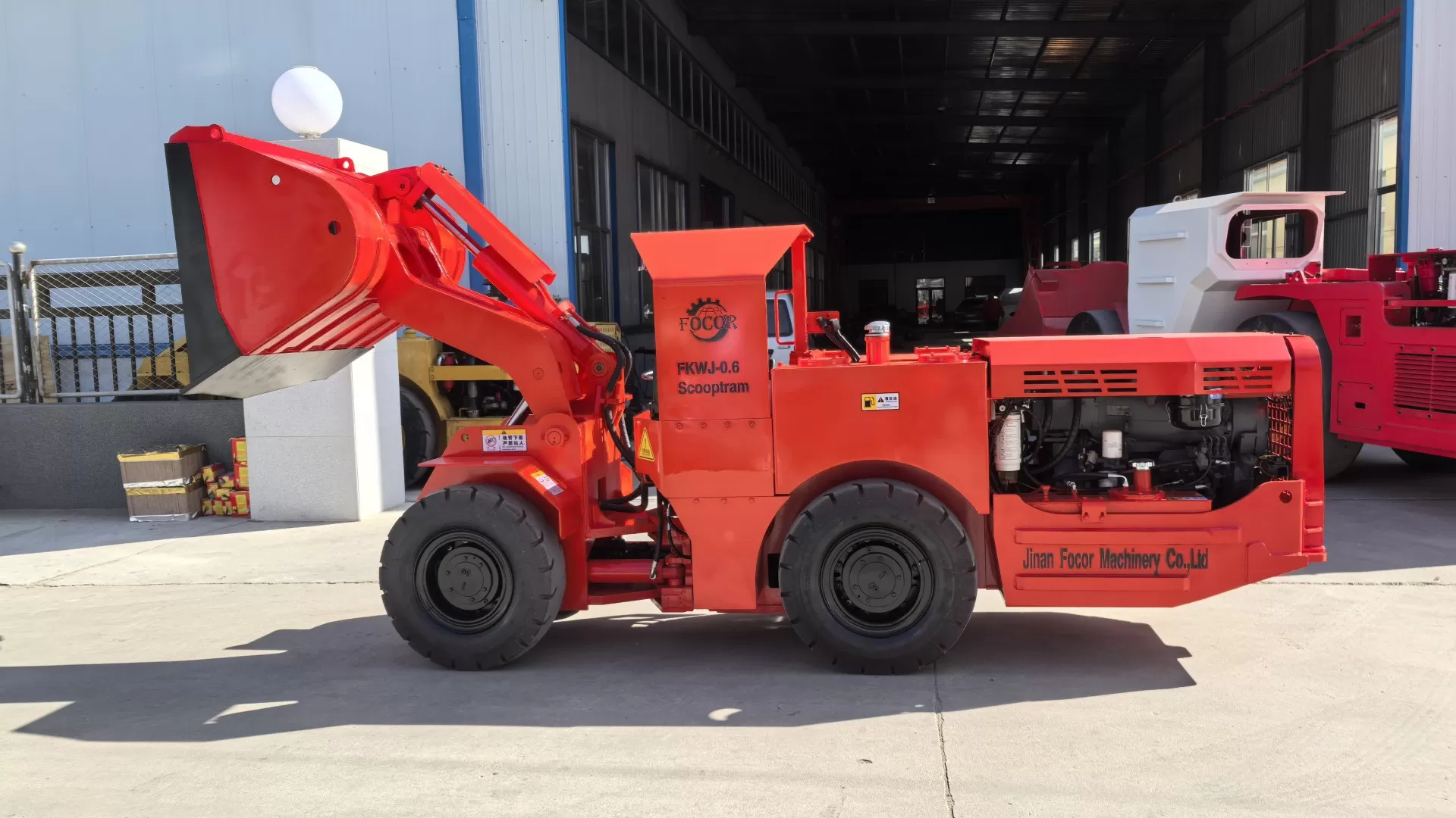 New FKWJ-0.6 Underground Loader: Redefine Mining Efficiency