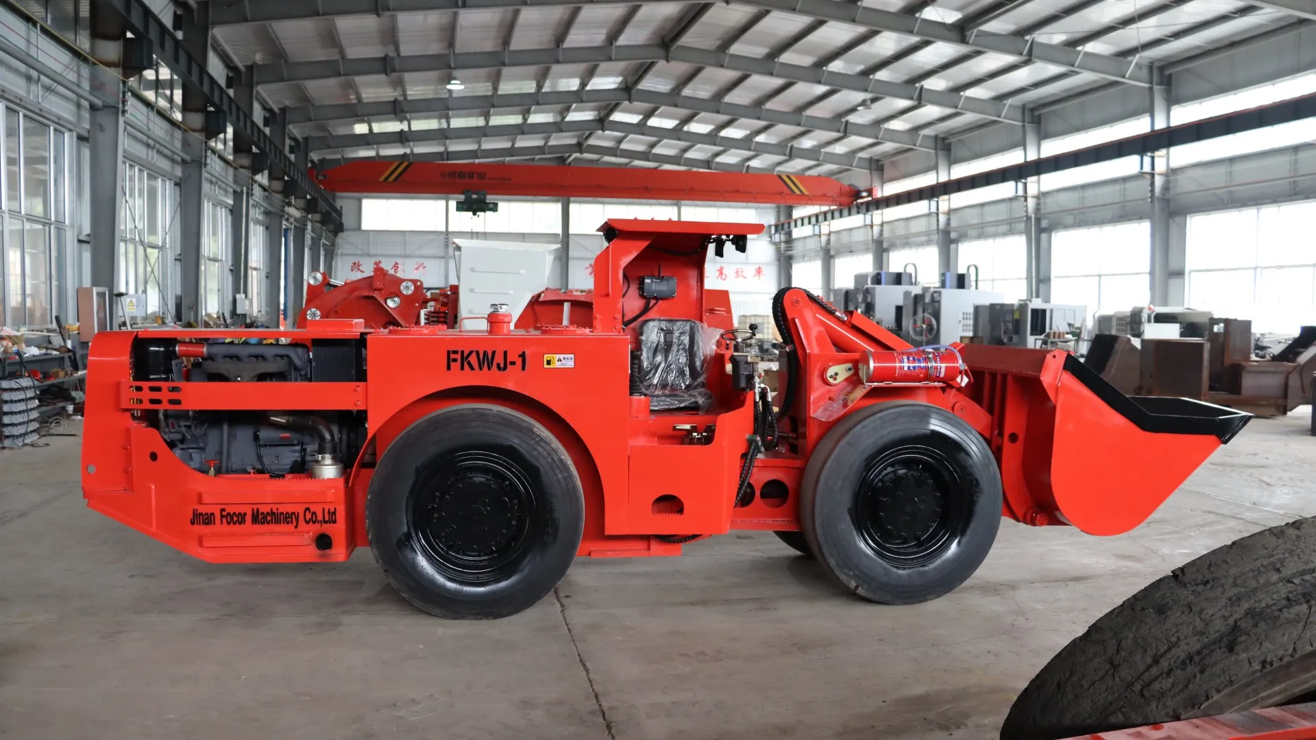New FKWJ-1 1m³ Narrow Tunnel Underground Scooptram